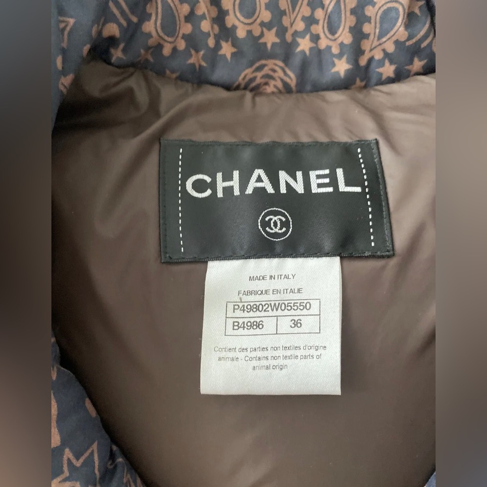 Chanel Paris Dallas Vest sz 36 - Picture 7 of 12